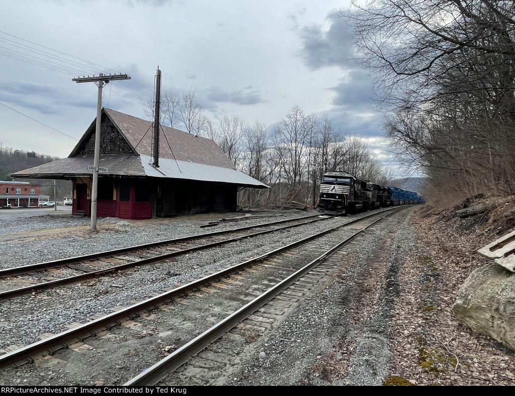 NS 6954, 8126 & 1190